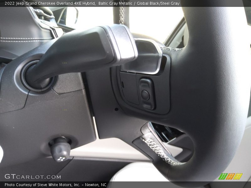 Baltic Gray Metallic / Global Black/Steel Gray 2022 Jeep Grand Cherokee Overland 4XE Hybrid