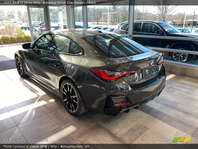Individual Dravit Gray Metallic / Black 2023 BMW i4 Series M50