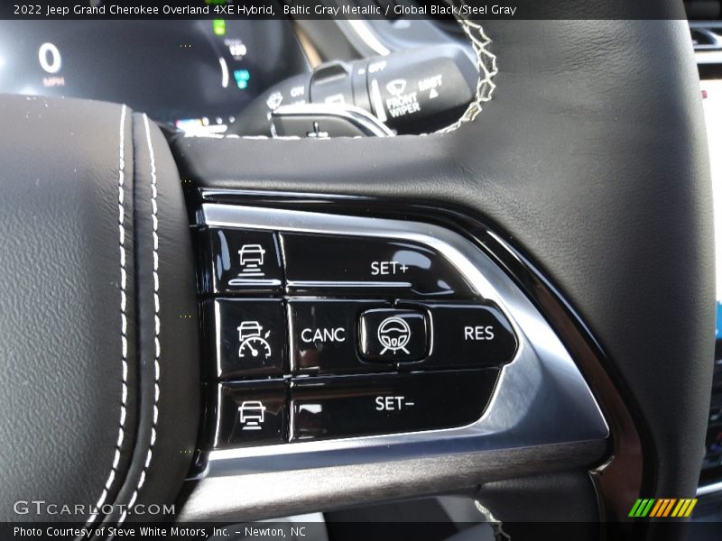  2022 Grand Cherokee Overland 4XE Hybrid Steering Wheel