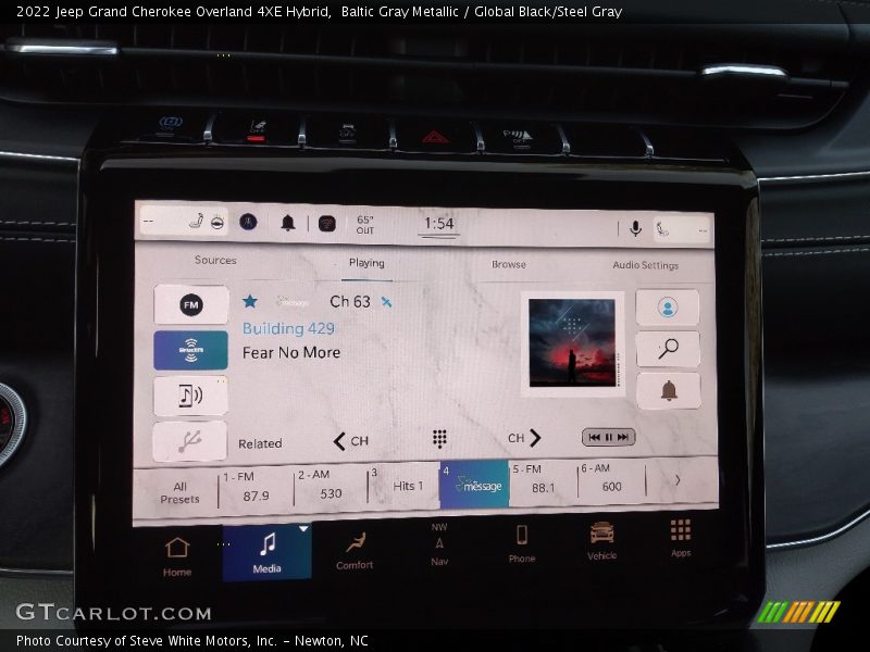 Baltic Gray Metallic / Global Black/Steel Gray 2022 Jeep Grand Cherokee Overland 4XE Hybrid