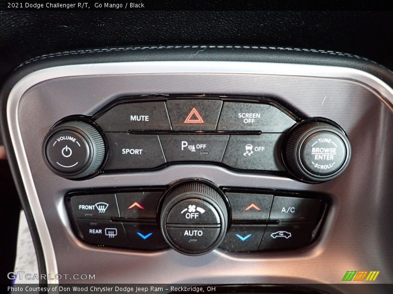 Go Mango / Black 2021 Dodge Challenger R/T