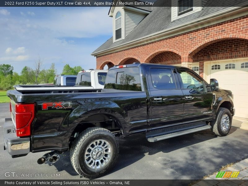 Agate Black / Medium Earth Gray 2022 Ford F250 Super Duty XLT Crew Cab 4x4