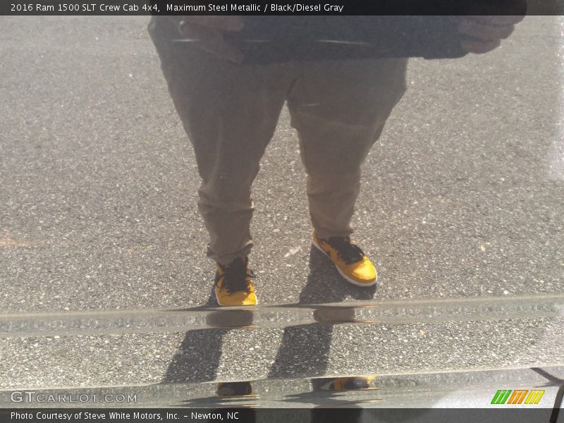 Maximum Steel Metallic / Black/Diesel Gray 2016 Ram 1500 SLT Crew Cab 4x4