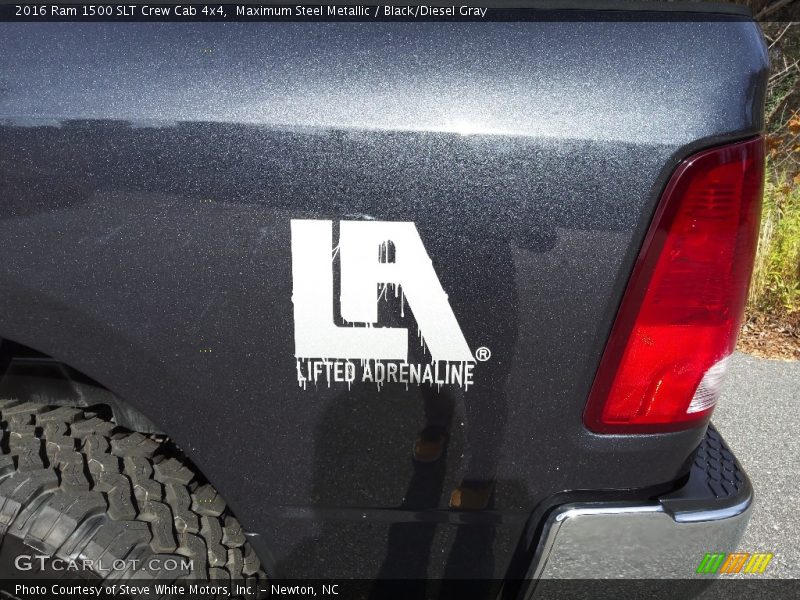 Maximum Steel Metallic / Black/Diesel Gray 2016 Ram 1500 SLT Crew Cab 4x4