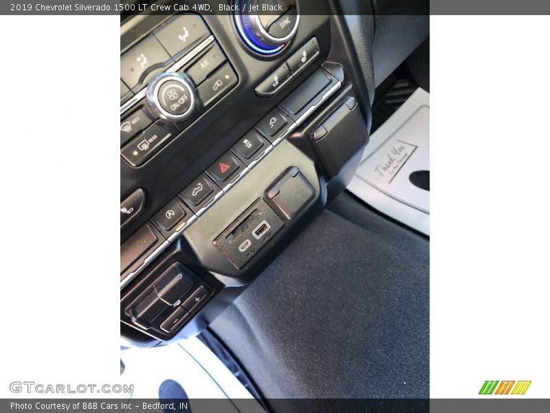 Black / Jet Black 2019 Chevrolet Silverado 1500 LT Crew Cab 4WD