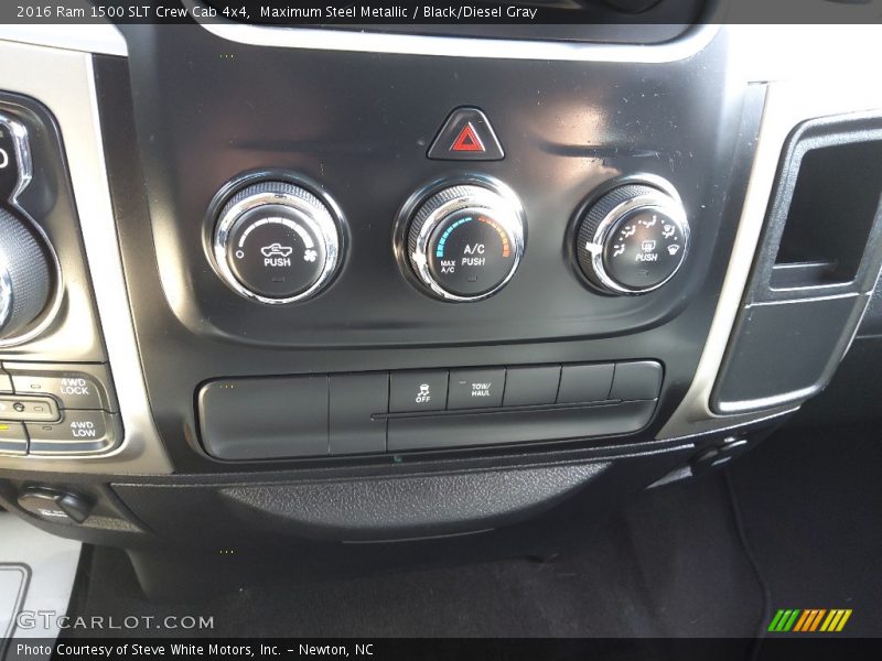 Controls of 2016 1500 SLT Crew Cab 4x4