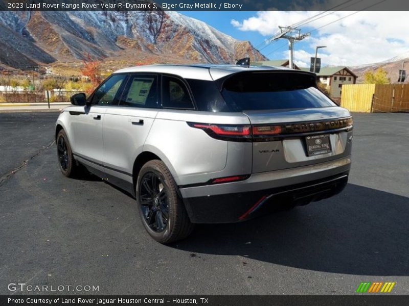  2023 Range Rover Velar R-Dynamic S Eiger Gray Metallic