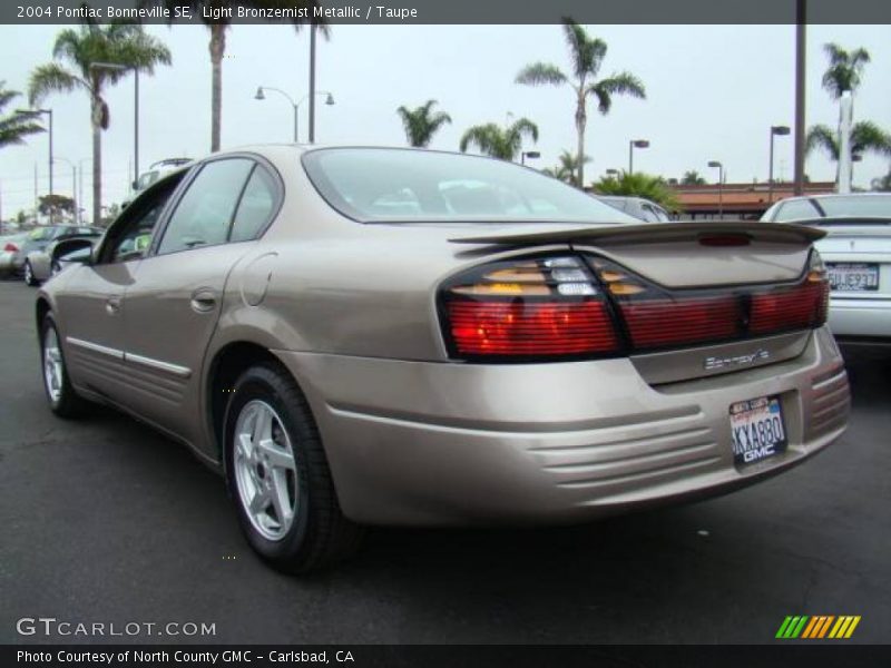 Light Bronzemist Metallic / Taupe 2004 Pontiac Bonneville SE