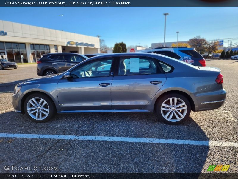 Platinum Gray Metallic / Titan Black 2019 Volkswagen Passat Wolfsburg