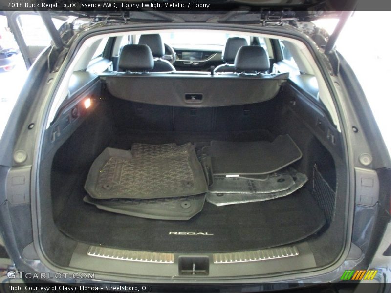 Ebony Twilight Metallic / Ebony 2018 Buick Regal TourX Essence AWD
