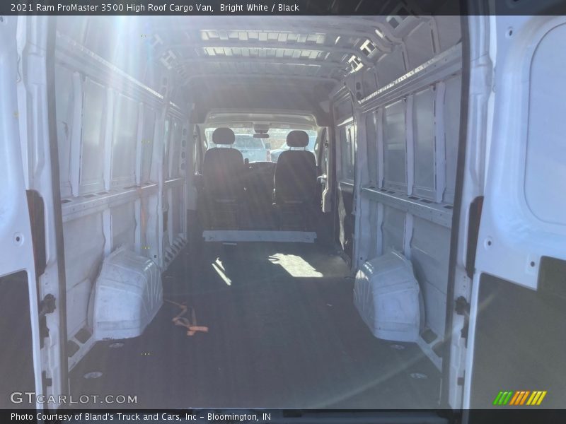 Bright White / Black 2021 Ram ProMaster 3500 High Roof Cargo Van
