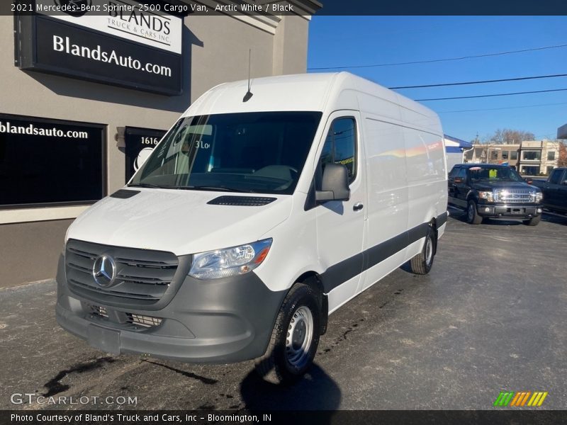 Arctic White / Black 2021 Mercedes-Benz Sprinter 2500 Cargo Van