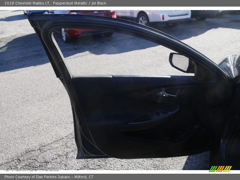 Pepperdust Metallic / Jet Black 2018 Chevrolet Malibu LT