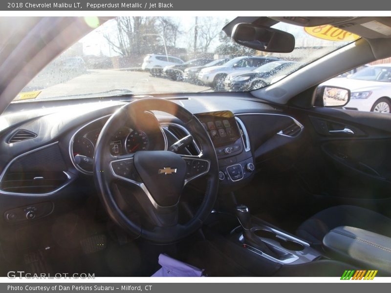 Pepperdust Metallic / Jet Black 2018 Chevrolet Malibu LT
