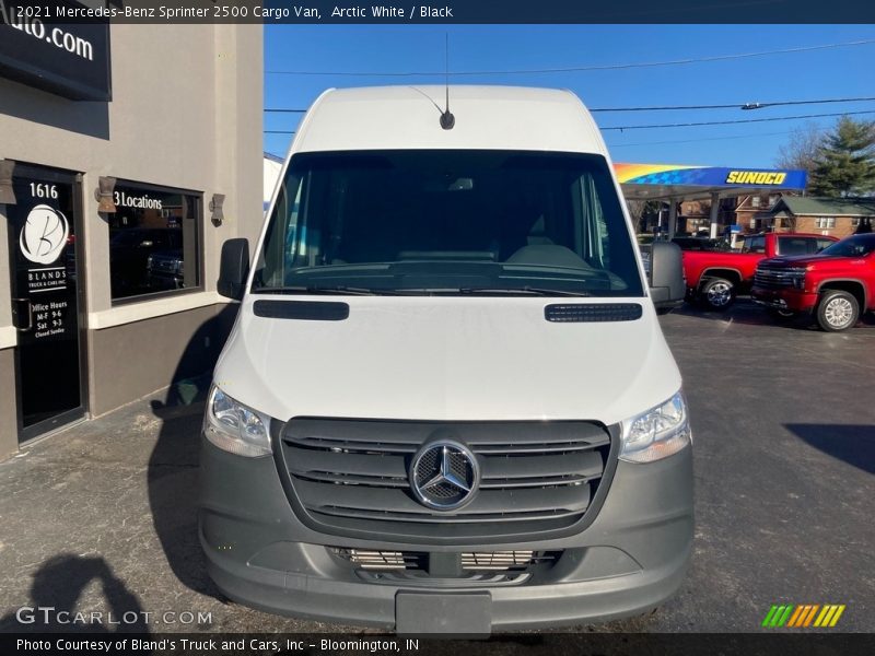 Arctic White / Black 2021 Mercedes-Benz Sprinter 2500 Cargo Van