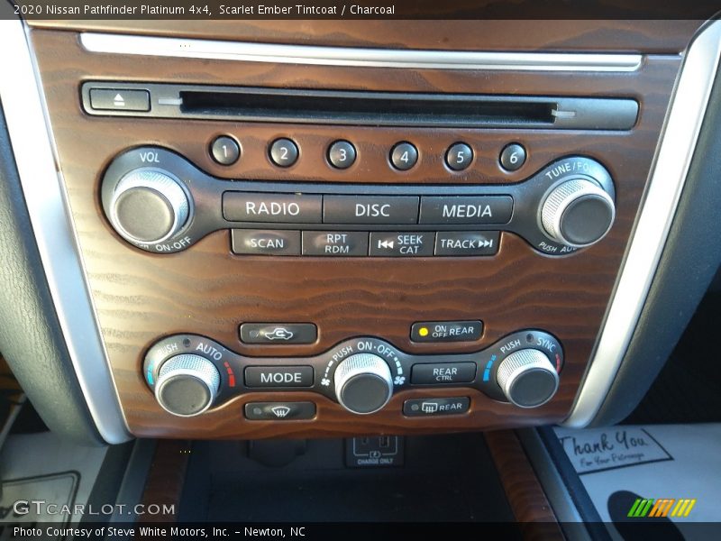 Controls of 2020 Pathfinder Platinum 4x4