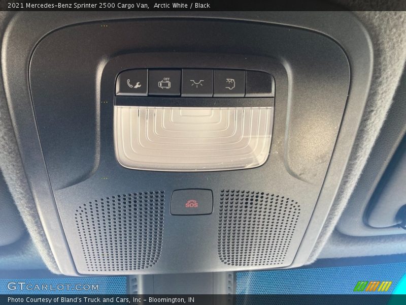 Arctic White / Black 2021 Mercedes-Benz Sprinter 2500 Cargo Van