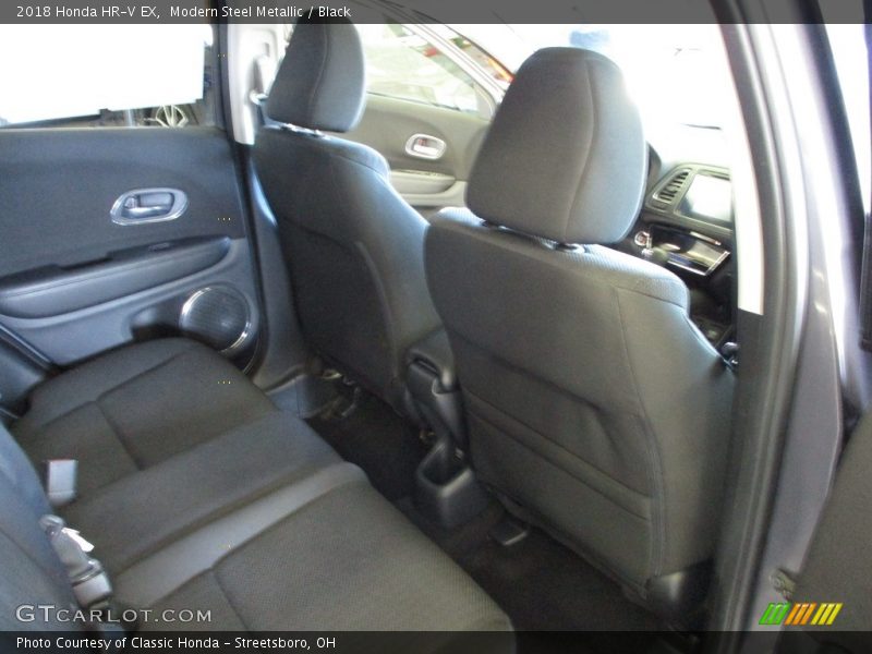Modern Steel Metallic / Black 2018 Honda HR-V EX