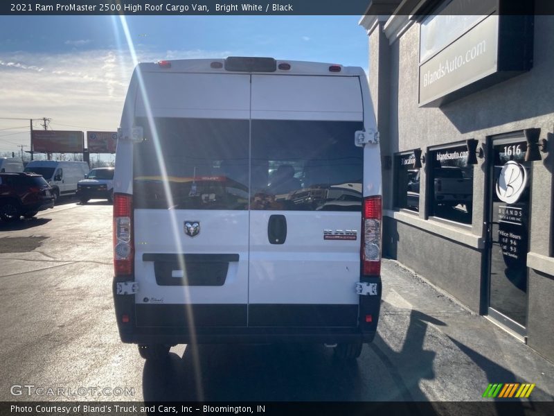 Bright White / Black 2021 Ram ProMaster 2500 High Roof Cargo Van