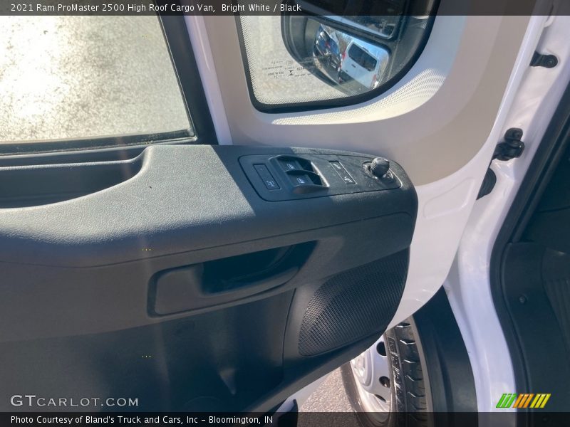 Bright White / Black 2021 Ram ProMaster 2500 High Roof Cargo Van