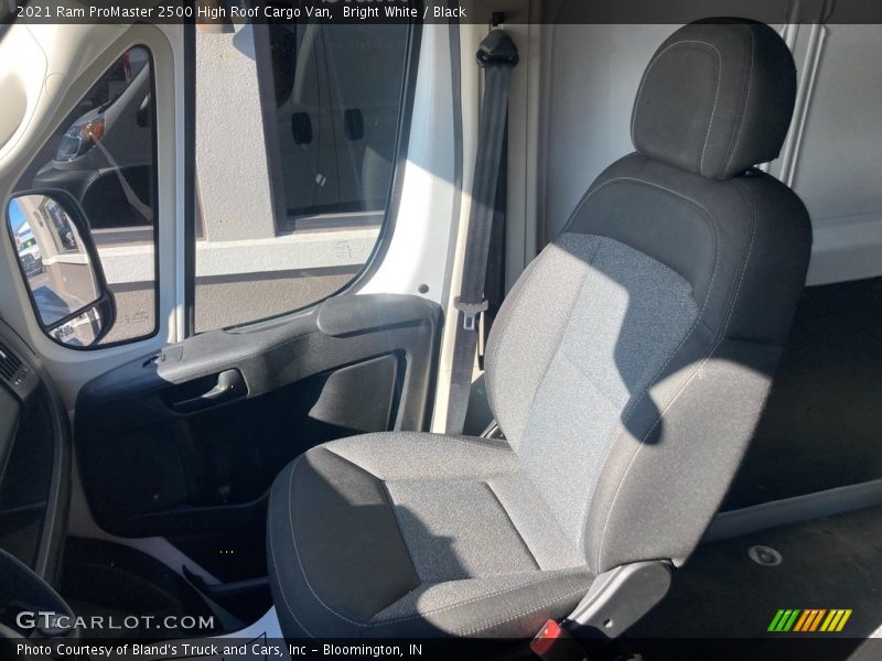 Bright White / Black 2021 Ram ProMaster 2500 High Roof Cargo Van
