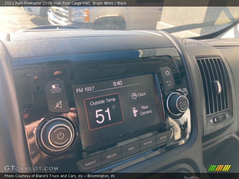 Bright White / Black 2021 Ram ProMaster 2500 High Roof Cargo Van