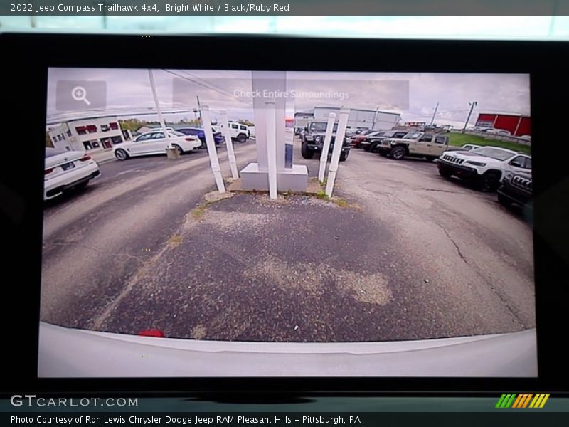 Bright White / Black/Ruby Red 2022 Jeep Compass Trailhawk 4x4
