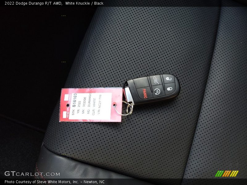 Keys of 2022 Durango R/T AWD
