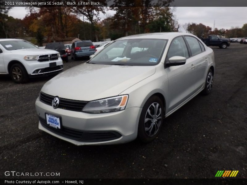 Black / Titan Black 2011 Volkswagen Jetta SE Sedan