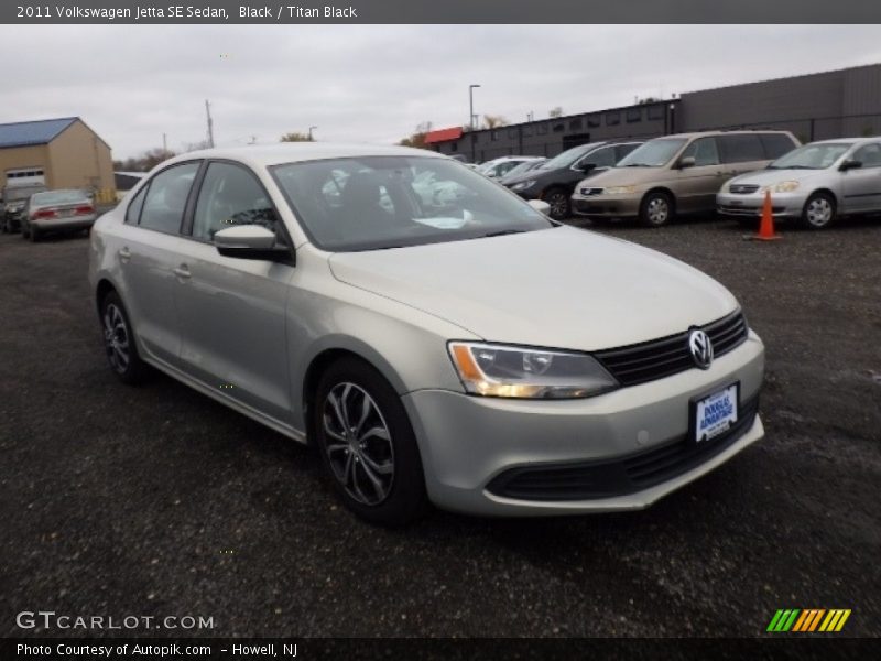 Black / Titan Black 2011 Volkswagen Jetta SE Sedan