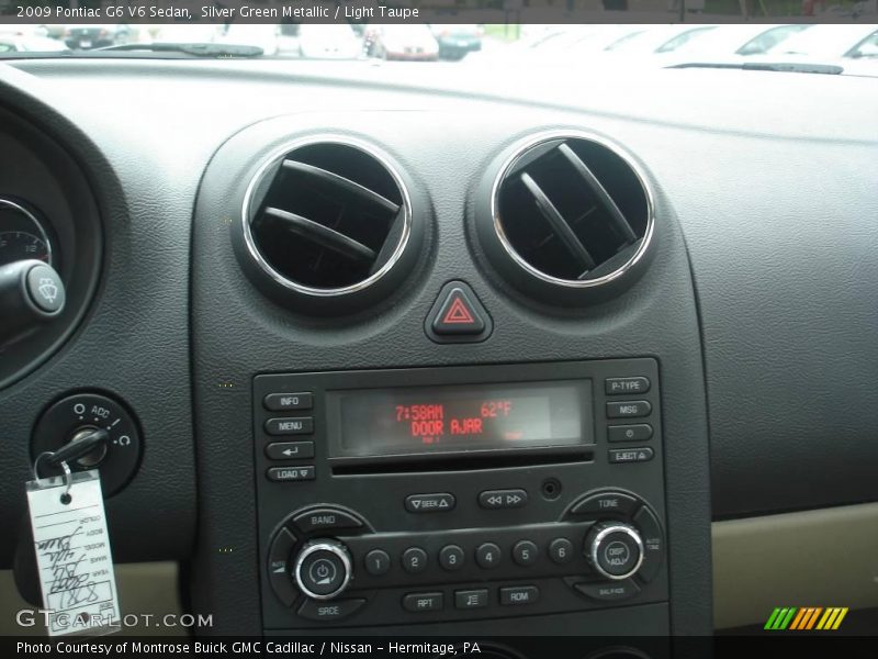 Silver Green Metallic / Light Taupe 2009 Pontiac G6 V6 Sedan