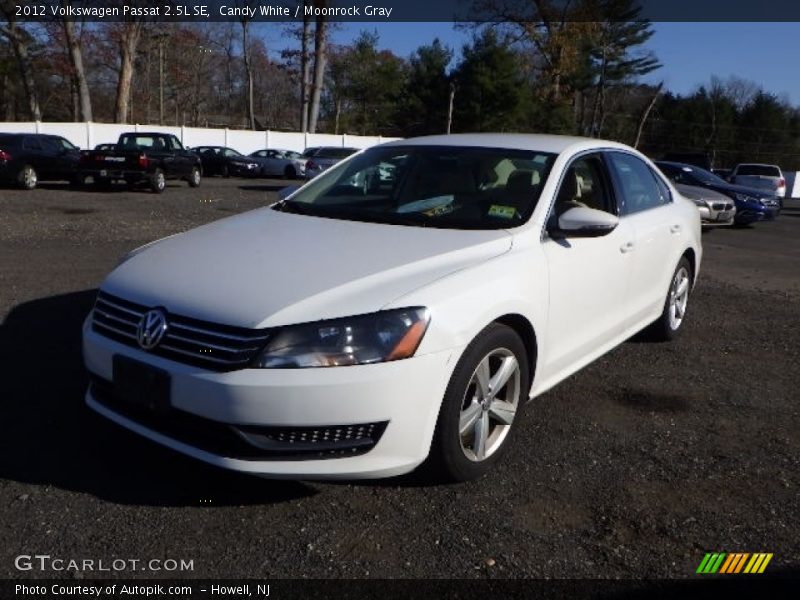 Candy White / Moonrock Gray 2012 Volkswagen Passat 2.5L SE