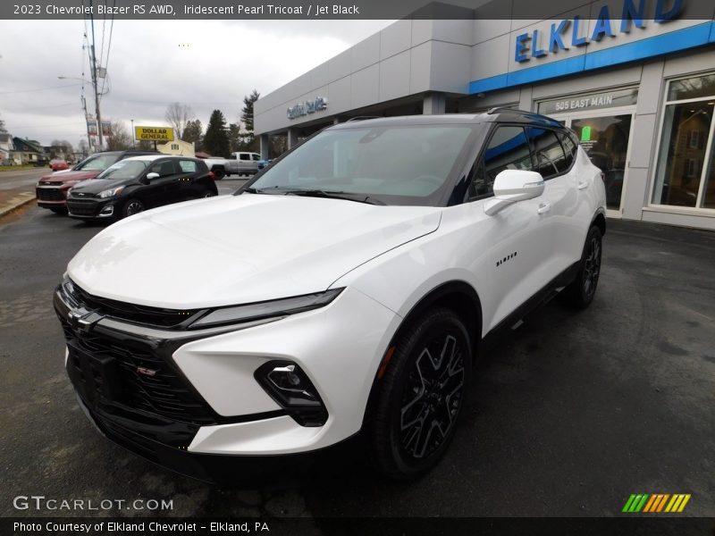 Iridescent Pearl Tricoat / Jet Black 2023 Chevrolet Blazer RS AWD
