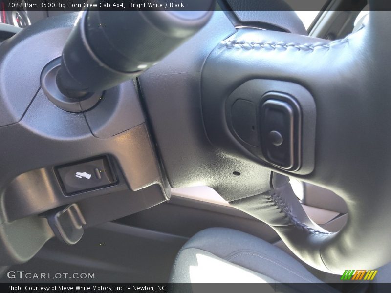 Bright White / Black 2022 Ram 3500 Big Horn Crew Cab 4x4