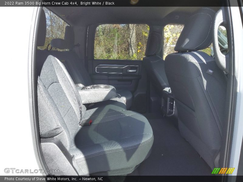 Bright White / Black 2022 Ram 3500 Big Horn Crew Cab 4x4