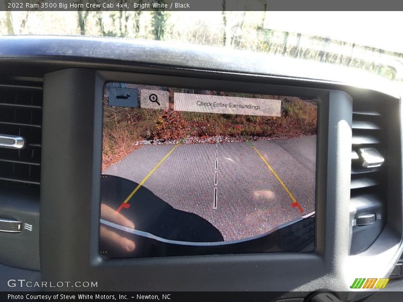 Bright White / Black 2022 Ram 3500 Big Horn Crew Cab 4x4