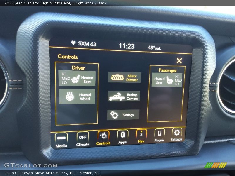 Bright White / Black 2023 Jeep Gladiator High Altitude 4x4