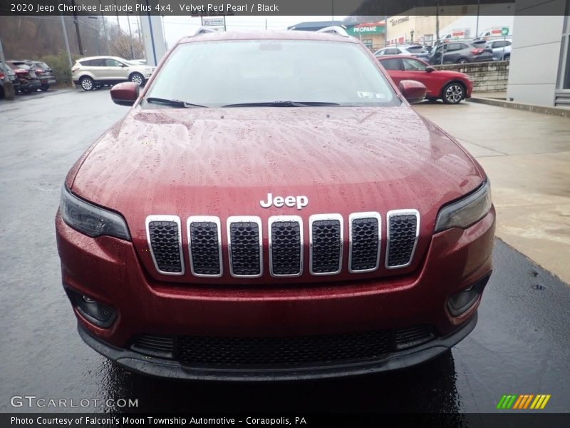 Velvet Red Pearl / Black 2020 Jeep Cherokee Latitude Plus 4x4
