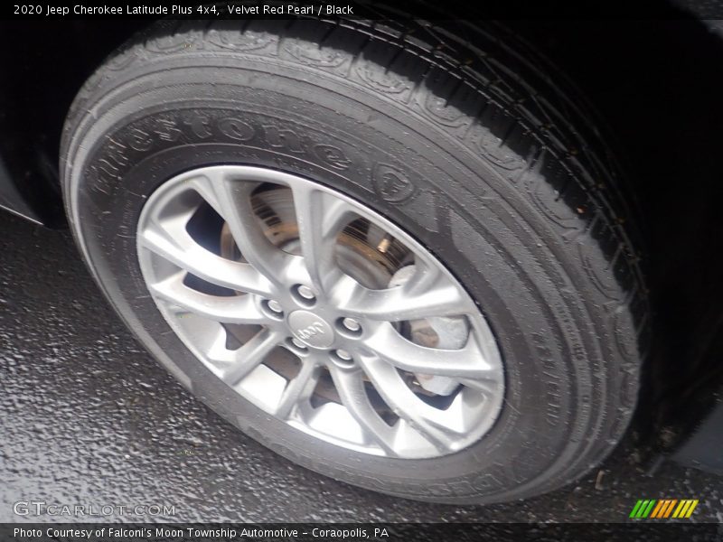 Velvet Red Pearl / Black 2020 Jeep Cherokee Latitude Plus 4x4