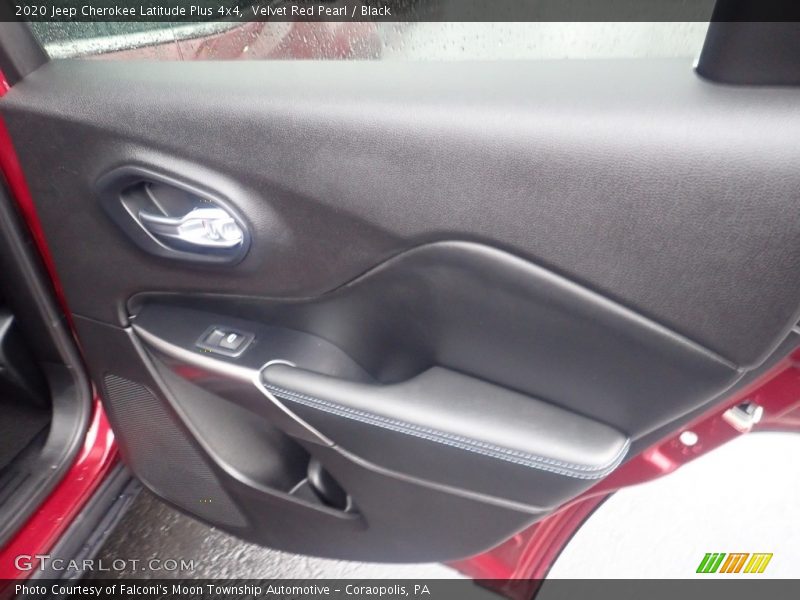 Velvet Red Pearl / Black 2020 Jeep Cherokee Latitude Plus 4x4