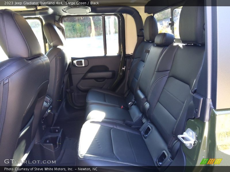 Sarge Green / Black 2023 Jeep Gladiator Overland 4x4