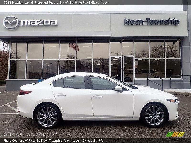 Snowflake White Pearl Mica / Black 2022 Mazda Mazda3 Preferred Sedan