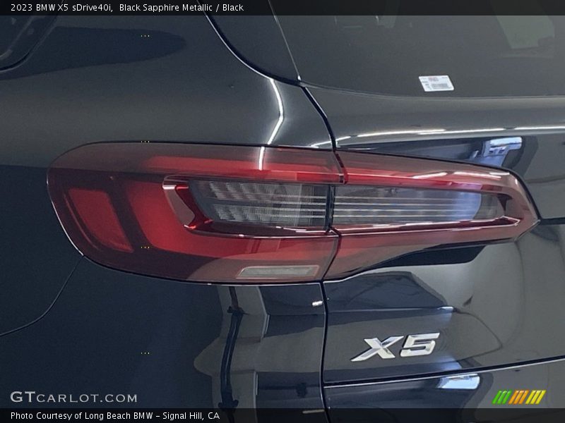 Black Sapphire Metallic / Black 2023 BMW X5 sDrive40i