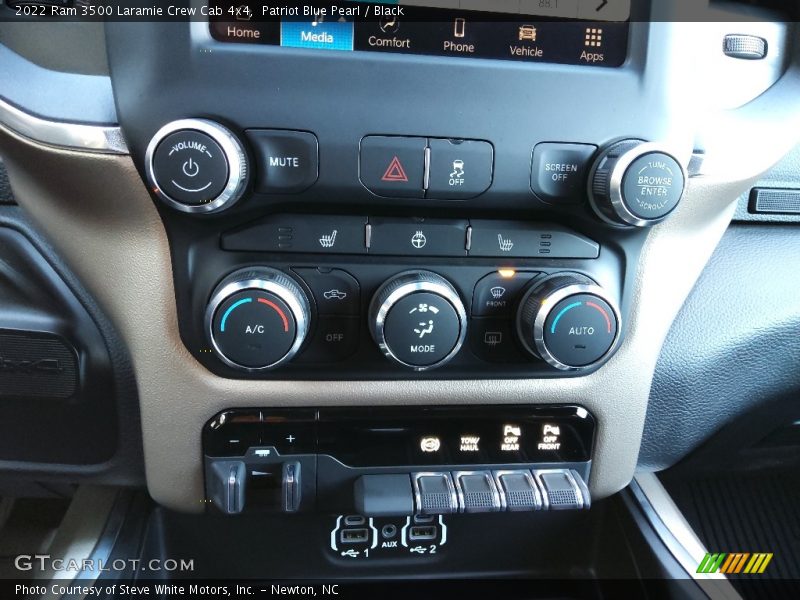 Controls of 2022 3500 Laramie Crew Cab 4x4