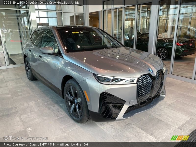 Front 3/4 View of 2023 iX xDrive50