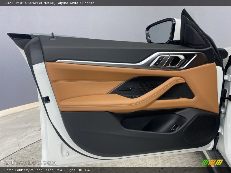 Alpine White / Cognac 2023 BMW i4 Series eDrive40