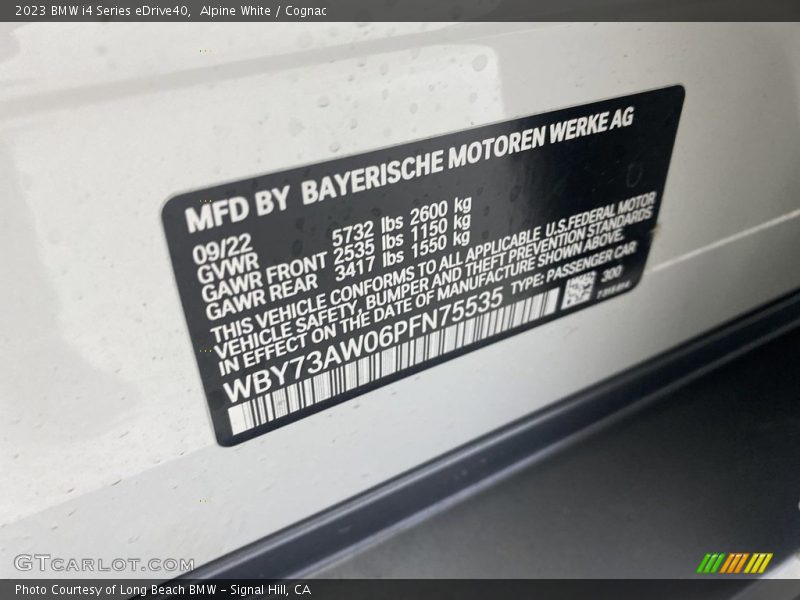 Alpine White / Cognac 2023 BMW i4 Series eDrive40