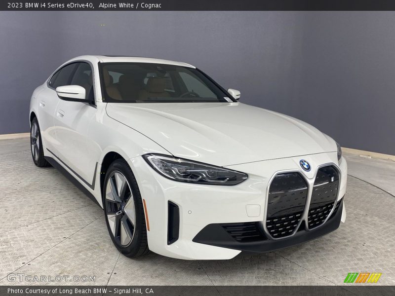 Alpine White / Cognac 2023 BMW i4 Series eDrive40