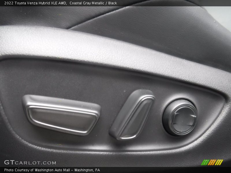 Coastal Gray Metallic / Black 2022 Toyota Venza Hybrid XLE AWD