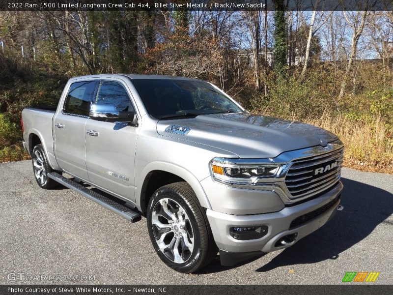 Front 3/4 View of 2022 1500 Limited Longhorn Crew Cab 4x4